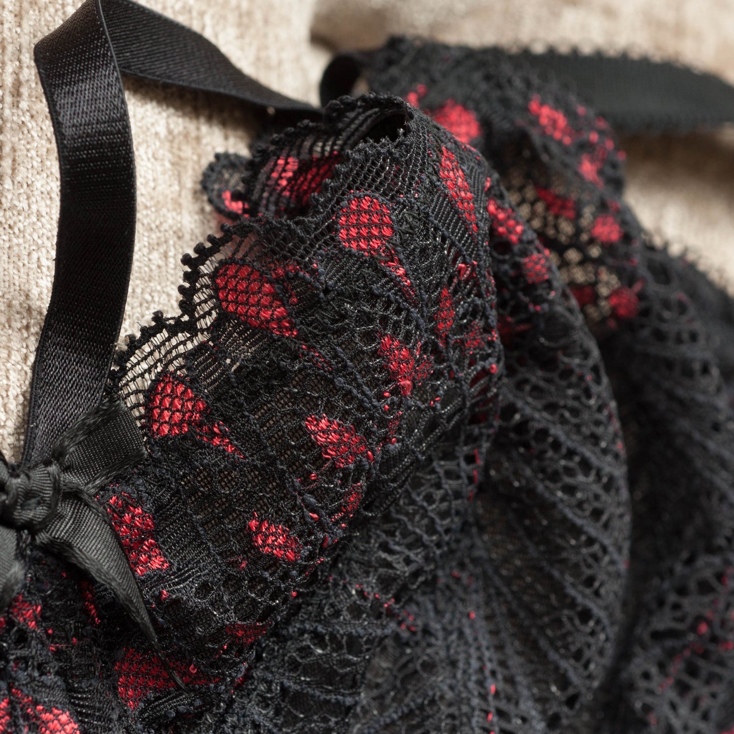 Black & red lace Lucy May Maybella Non-Padded Bra lace detail